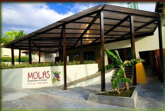 Las Molas Restaurant and Lounge